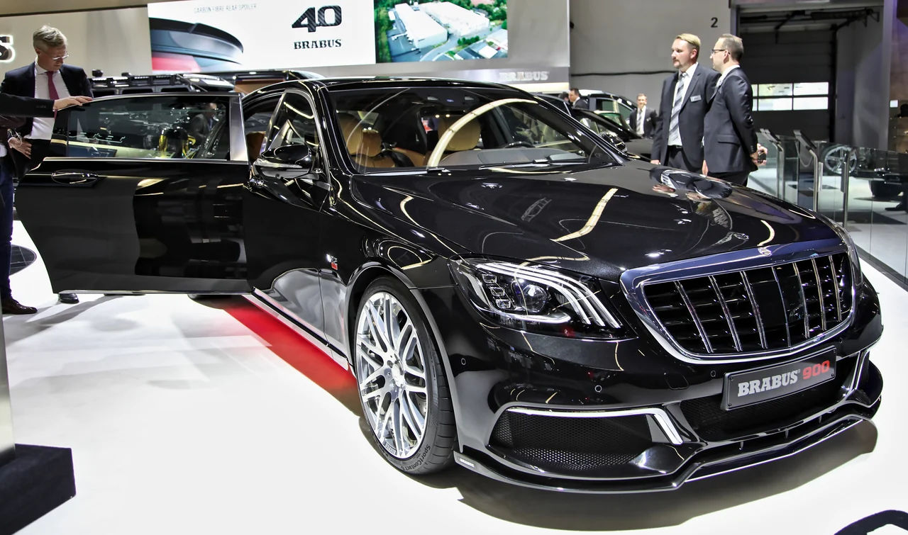 Brabus 900 Rocket